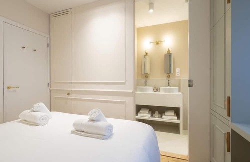 Brederode Apartment | Le Pierre in Antwerp
