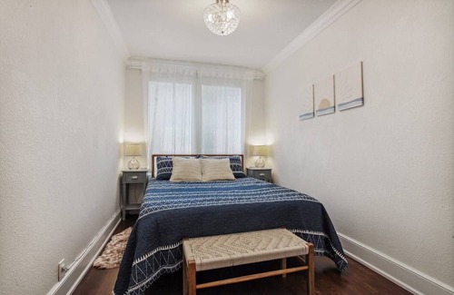 Strawberry Hill Apartment | Beautiful Home with Stunning Views