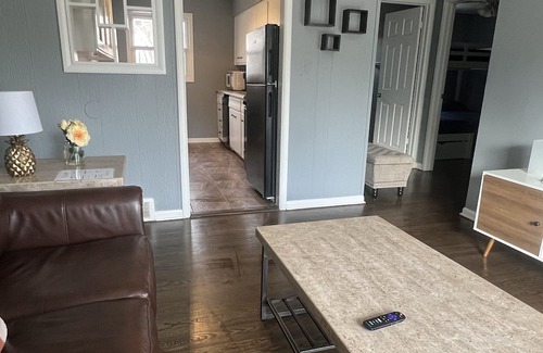 Shawnee House | Cozy two bedroom home near downtown Shawnee