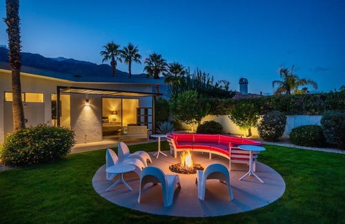 Palm Springs House | The Yellow Door