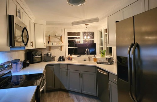 Alliance House | Relax with Indoor heated Saltwater Pool & Jacuzzi.