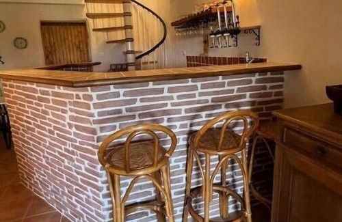 Venasque House | Charmer in the heart of Venasque