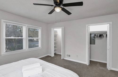 Irmo House | 3 bedroom, two bath jam in a quiet cul-de-sac.