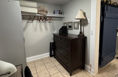 Bristol Apartment | Cozy Studio Apartment within walking distance to downtown.