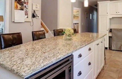 Sandwich House | Luxurious Home with Heated Pool