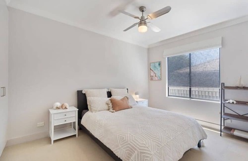McCracken House | Bennys - 47A Hindmarsh Rd McCracken