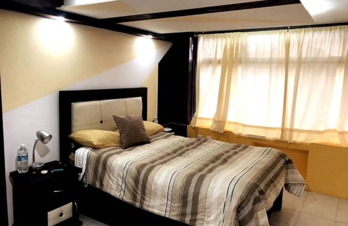 Lomas de Guadalupe House | Arcosuite/espacio Ideal Para Reuniones&hospedaje