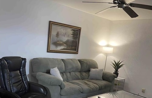 Flint House | Cozy spacious home to relax