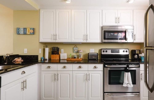 Grove City Apartment | 2 Bedroom Condo 728669 by Houzlet