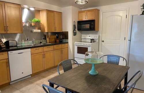 Sahuarita Apartment | Sonoran Sunrise Townhouse