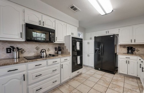 Trophy Club House | Bright & Spacious 4BR - Foosball Table!