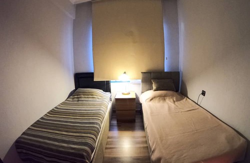 Izmir Villa | Detached Triplex - 1 minute to Historical Elevator