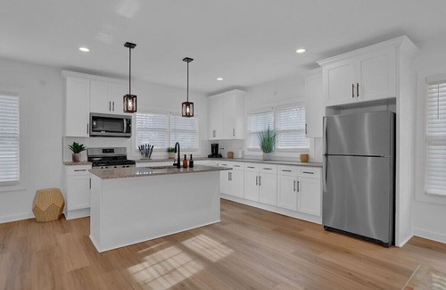 Collier Heights House | This house is a 4 bedroom(s), 3 bathrooms, located in Atlanta, GA.