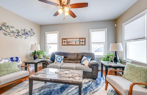 Wausau House | Cozy Wausau Home w/ Fireplace & Hot Tub Access