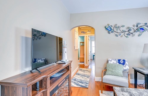 Wausau House | Cozy Wausau Home w/ Fireplace & Hot Tub Access