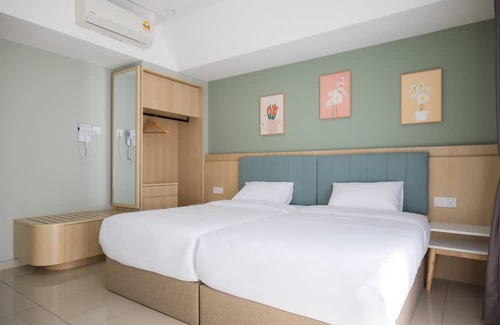 Central Seberang Perai Apartment | Great location, walkable to food area., easy access to everywhere.