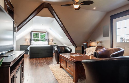 Perth East Apartment | Large 2 Level, Private Guest Suite, Attached to Main House with Separate Entry