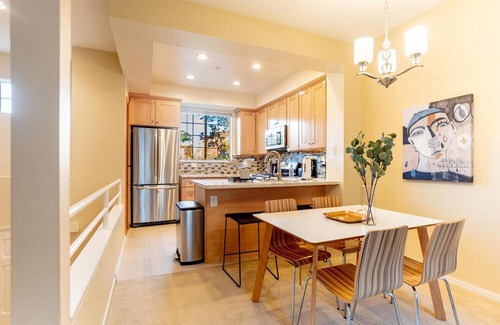 Milpitas Apartment | Bright Milpitas 2BR w/ Balcony & Pool, Coffee & Dining, by Blueground