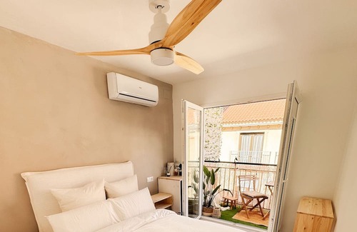 Perchel Norte Condo | Piso Céntrico con Encanto
