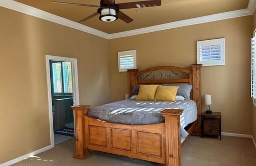 Livermore House | Wine country home in Livermore