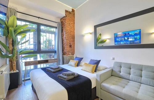 Imperial Apartment | La Latina-City Centre-WiFi-A/C-SmartTV