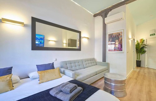 Imperial Apartment | La Latina-City Centre-WiFi-A/C-SmartTV