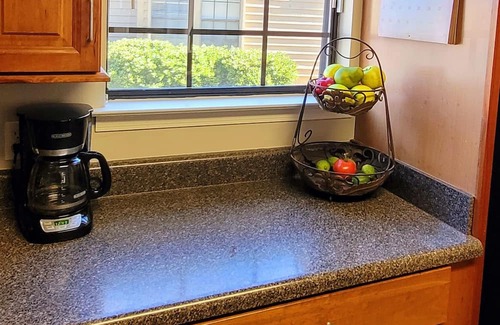 Daphne House | Remodeled Daphne townhome, close to I-10!