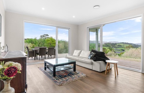 Mangawhai House | Tara Olive Sanctuary - Large, stylish, sunny holiday home in a beautiful rural setting
