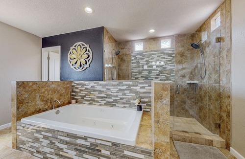 Paradise Hills Civic House | Paradise Hills Hideaway