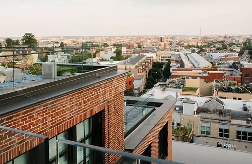 Adams Morgan House | Arts & Comfort, DC Suite Haven, Stylish Experience, 2 Chic Units!