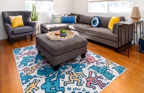 Diamond Springs House | Koi on Toyan | Fire Pit, Walk to Brewery, Traeger