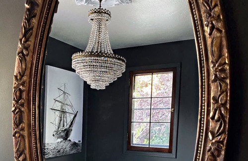 Snowbird House | NEW Historic 1915 Manor, château estate w/ Hot Tub, near downtown SLC