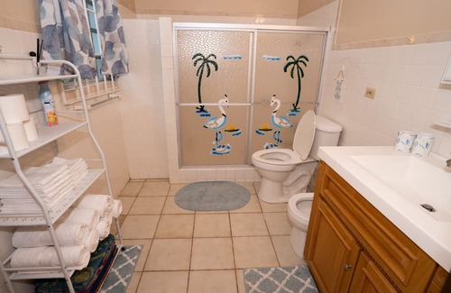 Estate Upper Love House | Gorgeous Newly Renovated Home Centrally Located, Minutes From Shopping & Beaches