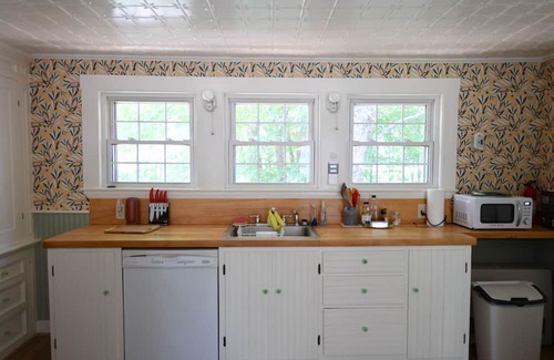 Bridgton Other | Vintage and charming, pet-friendly farmhouse on Highland Lake in Bridgton.