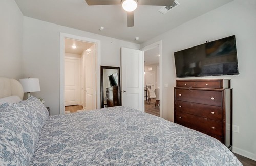 North Richland Hills Apartment | 25% Off 2BD Apt, Lounge Med Ctr NRichland NRH106