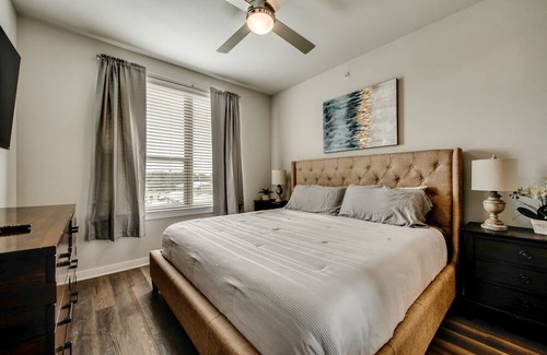 North Richland Hills Apartment | 25% OFF NRH030 - Upscale 2BD Apt. Pool, Medical Ctr- North Richland