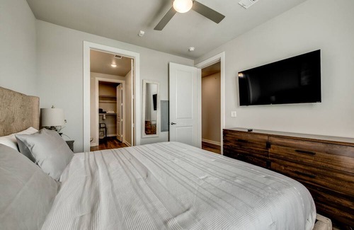 North Richland Hills Apartment | 25% OFF NRH030 - Upscale 2BD Apt. Pool, Medical Ctr- North Richland