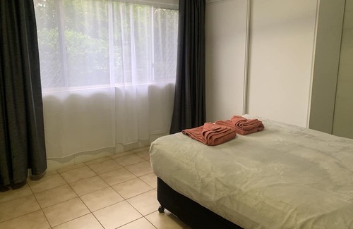 Atherton Apartment | A Piece of Paradise - A private self contained 2 bedroom unit close to Atherton