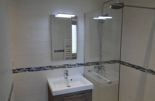 Foncine-le-Haut Apartment | Gîte 1805bis montagnes du jura avec spa & sauna 3*