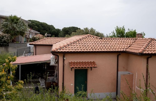 Falerna Apartment | Holiday Apartment "Bilocale 82 Residence La Giungla" with Sea View, Shared Pool & Wi-Fi
