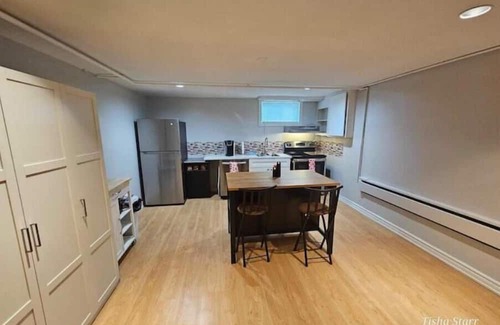Fort Erie House | Relax and Reconnect