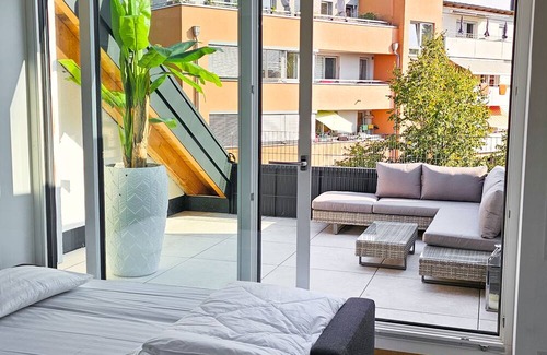 Obersendling Apartment | Schöne Dachgeschoss Neubau 80m² Wohnung mit Dachterasse