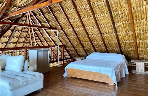 Bocachica House | w*| Amazing 5BR House w/ Ocean View n AC in CTG