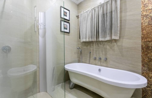 Lusaka Villa | 3 bedrooms exclusive villa in Mass Media