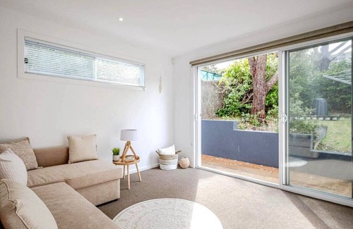 Killcare Heights House | Serenity By The Sea, Killcare Heights
