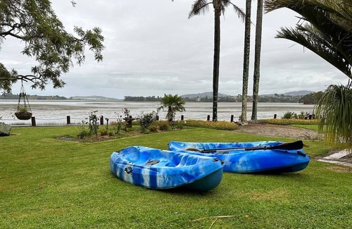 Tauranga South House | Discover our newly renovated bay-view studio!