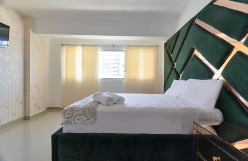 Santo Domingo Este Apartment | Rose Crown +3br+gym+50mb Wi-fi+2parking