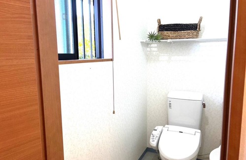 Shoshi House | Ocean Hills Villa on the hill where you can feel t / Kunigamigun Okinawa