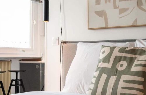 Hellemmes-Lille Apartment | Lille Hellemmes - Nice studio with parking !