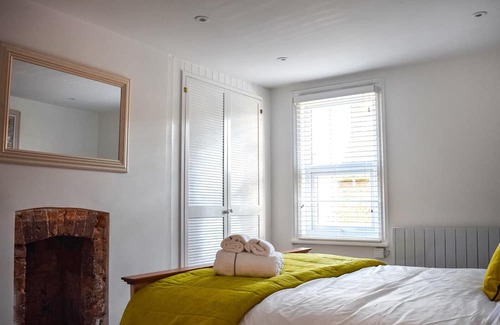 Mersham Cottage | 2 bedroom accommodation in Ashford